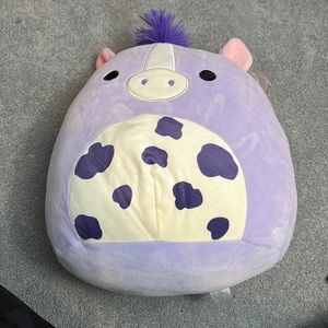 Meadow the horse squishmallow!